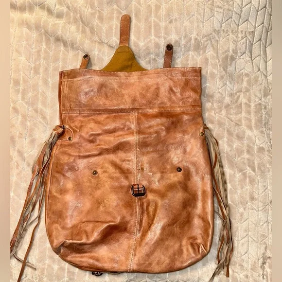 BEAUTIFUL Genuine Leather Backpack Purse With Fringe - Picture 5 of 9
